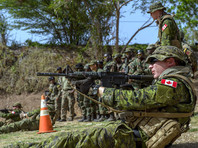 "Поскольку вооруженные силы Канады действительно хороши, позвольте мне сказать, мир нуждается в большем участии Канады. НАТО нуждается в большем участии Канады. Мы нуждаемся в вас", - добавил Обама
