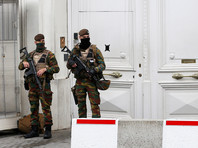 При этом полиция Брюсселя закрыла входы шести станций метро из-за потенциальной террористической угрозы