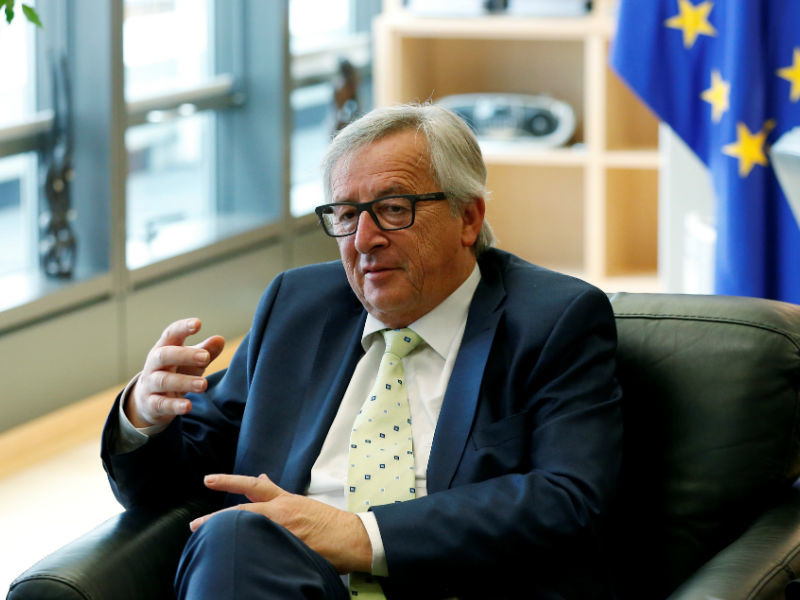 Юнкер заявил о необходимости немедленно начать переговоры о выходе Британии из ЕС