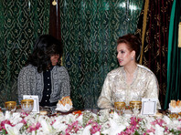 Мишель Обама с дочерьми, Мерил Стрип и королем Марокко поужинала в Марракеше