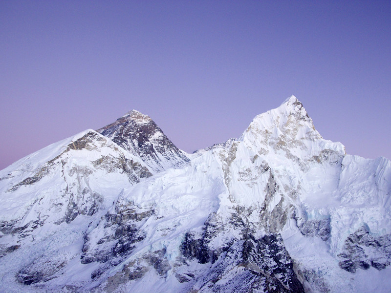 Полицейские из Индии попали в переплет, подделав фотографию с Эвереста