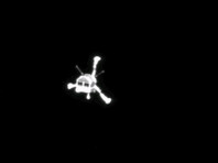 Зонд Philae, первым в истории спустившийся на поверхность кометы, простился с Землей