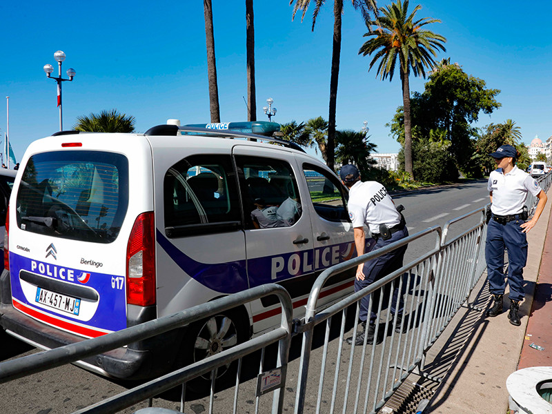 Власти Франции задержали еще двух человек по делу о теракте в Ницце, в результате которого погибли 84 человека