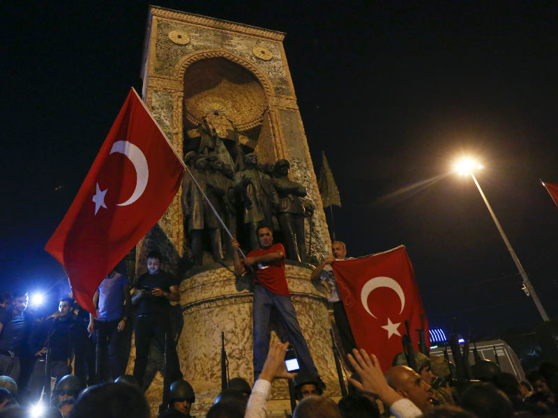 Турецкая разведка объявила о подавлении попытки переворота