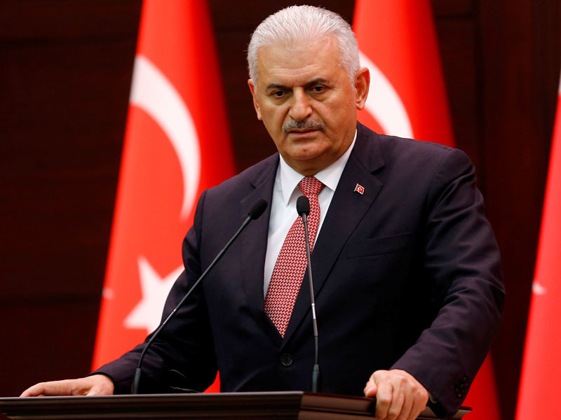 Конституционный совет Турции обсудит восстановление смертной казни для участников мятежа, заявил премьер страны Бинали Йылдырым