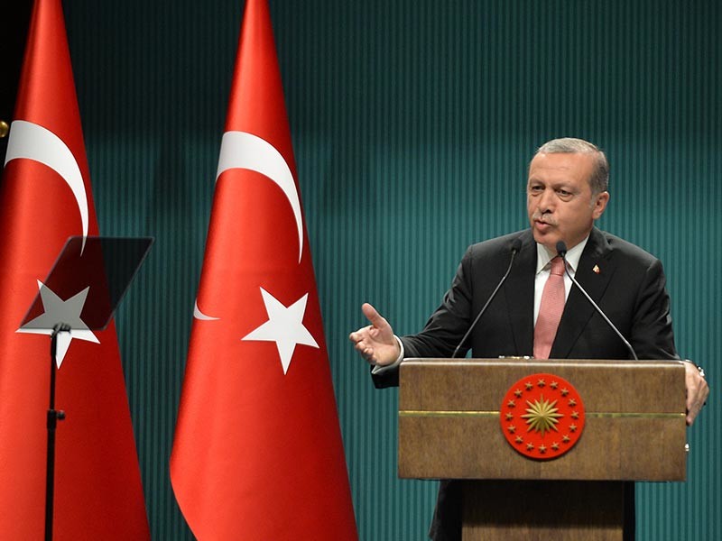 Федеральный Конституционный суд ФРГ запретил транслировать обращение турецкого президента Реджепа Тайипа Эрдогана во время акции в его поддержку в Кёльне