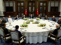 Заседание Высшего военного совета Турции под председательством премьер-министра Бинали Йылдырыма проходило в Анкаре. Его решение позднее было утверждено президентом страны Реджепом Тайипом Эрдоганом