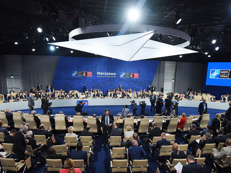После саммита НАТО, на котором западные лидеры одобрили размещение сил сдерживания в странах Балтики и Польше, военное руководство альянса должно наладить взаимодействие с Россией