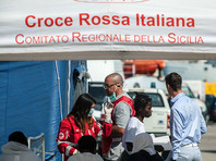 Власти Италии обвинили ИГ в организации миграционного кризиса в Европе