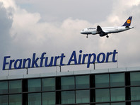 "Сегодня в аэропорту Франкфурта пассажир вошел в зону безопасности до того, как проверка безопасности была завершена", - говорится в сообщении