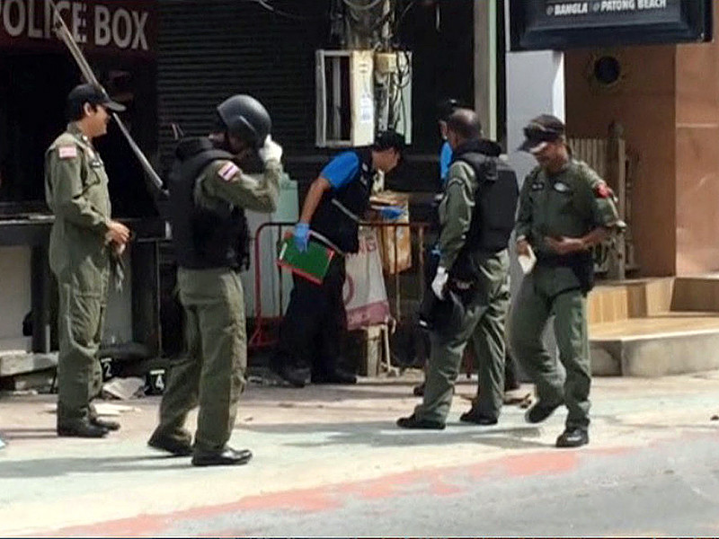 Двое мужчин задержаны по подозрению в причастности к организации взрывов на территории Таиланда. Они будут допрошены