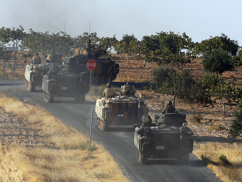 Самолеты ВВС Турции и артиллерия нанесли удары по курдским отрядам самообороны на территории Сирии