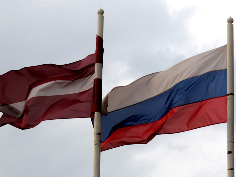 Россия решила подружиться с Латвией за счет послабления продуктового эмбарго