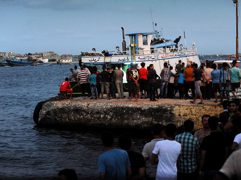 В Средиземном море недалеко от побережья Египта потерпело крушение судно с 600 мигрантами на борту
