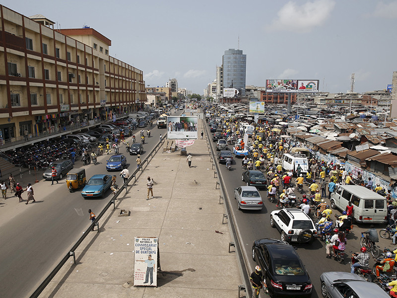 Около 100 человек погибли и более 200 получили ранения в результате взрыва на свалке в крупнейшем городе Бенина и финансовой столице страны Котону