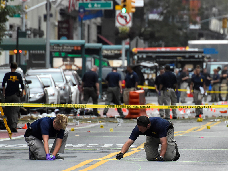 Взрыв произошел на Манхэттене вечером в субботу в западной части города - в районе Челси на 23-й улице между 6-й и 7-й авеню