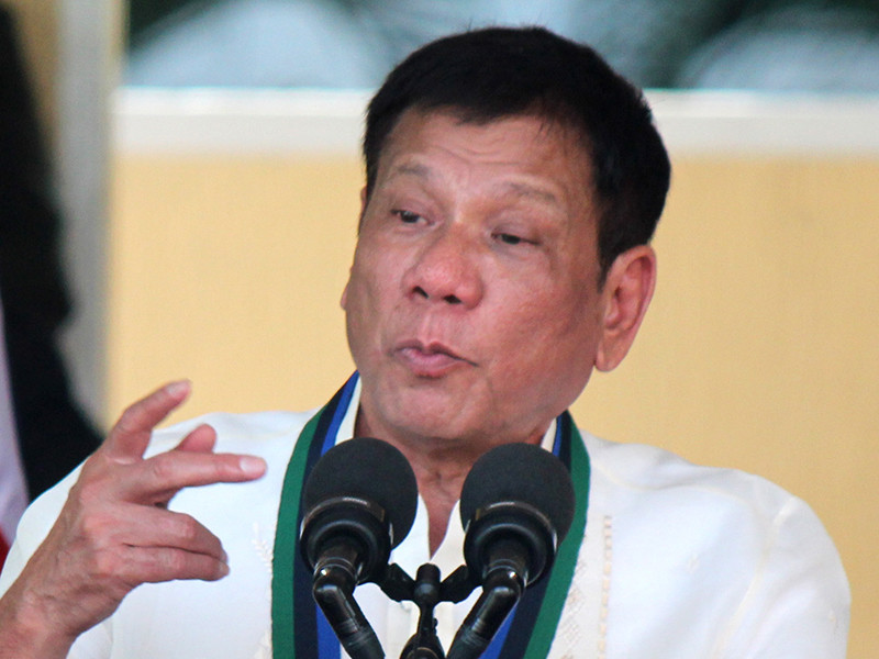 Президент Филиппин Родриго Дутерте выступая в пятницу, 9 сентября, в Маниле, обругал генерального секретаря ООН Пан Ги Муна за его позицию в отношении внесудебных казней наркоторговцев