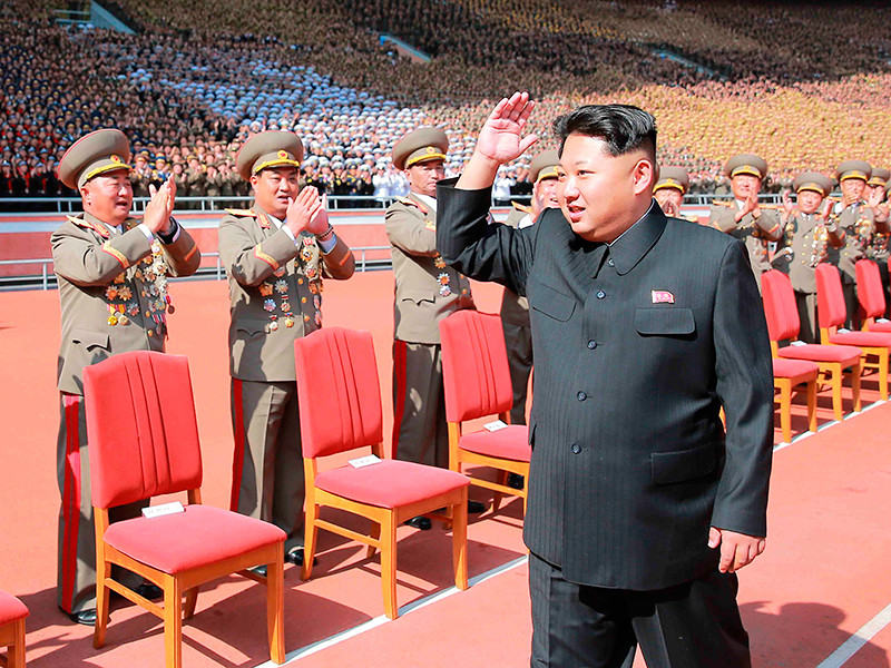 Жительница Южной Кореи 45-летняя Ким Чен Ын, чье имя звучит как имя главы КНДР, не смогла осуществить банковский перевод, так как он был заблокирован американской стороной из-за санкций в отношении северокорейского лидера
