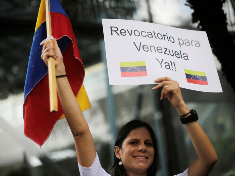 В Венесуэле марш оппозиции собрал до миллиона человек