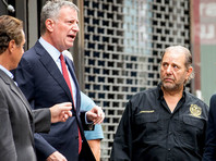 Мэр Нью-Йорка Билл де Блазио назвал имя подозреваемого в организации взрыва на Манхэттене. По словам градоначальника, за атакой мог стоять 28-летний Ахмад Хан Рахани, житель Нью-Джерси, получивший гражданство США