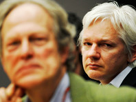 Сообщение от Wikileaks подписано основателем сайта Джулиано Ассанжем, который называл ранее Макфэдьена своим учителем