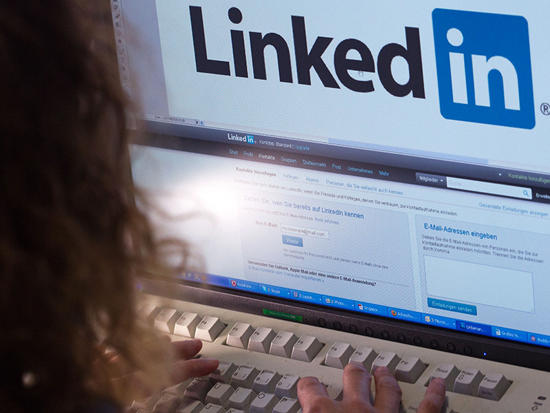 Задержанный в Праге российский хакер подозревается во взломе соцсети LinkedIn