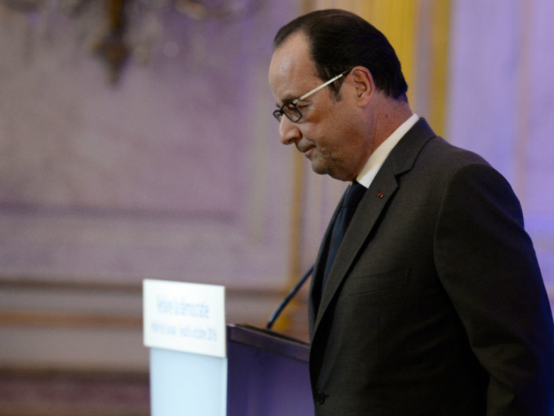 Олланд усомнился в пользе от предстоящей встречи с Путиным в Париже