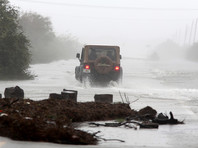 Поступают сообщения о серьезных наводнениях во многих районах 950-километрового участка восточного побережья США от Флориды до Северной Каролины