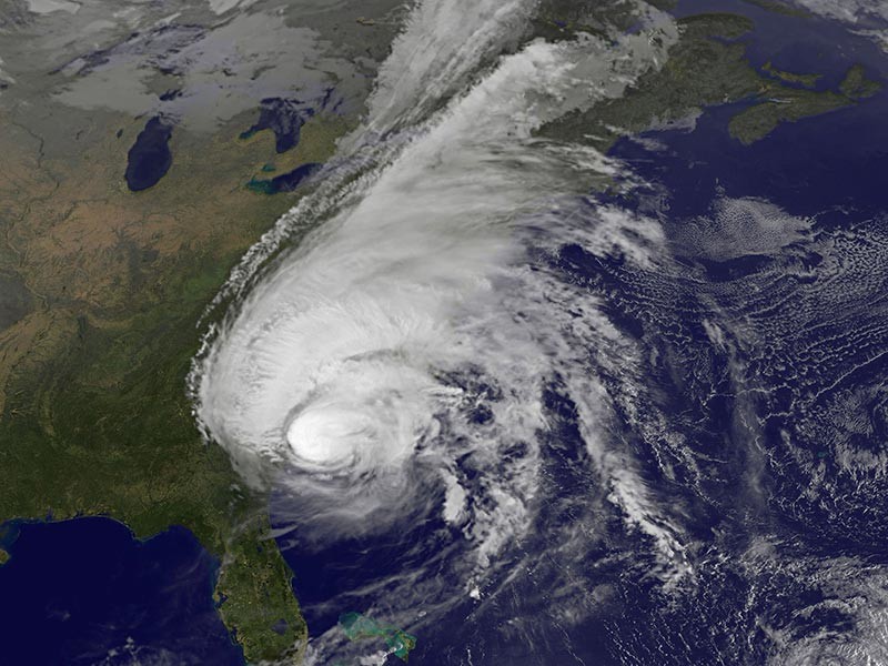 Ураган Matthew ослаб до первой категории перед тем, как переместиться на территорию США в штате Южная Каролина