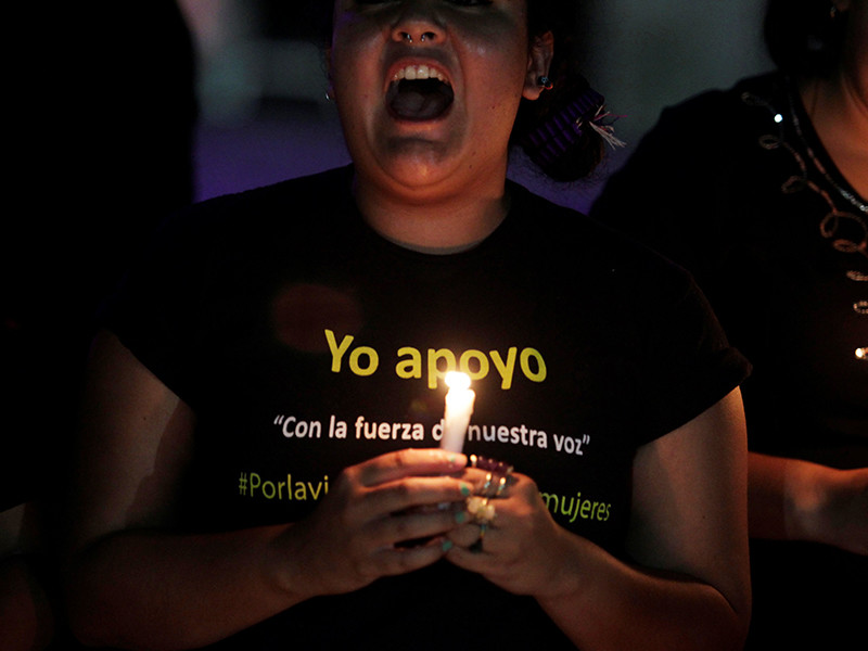 В Аргентине прошли массовые акции протеста против фемицида (убийства женщин) и гендерного насилия