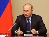 "Владимир Путин видит Россию великой страной, великой державой. Главная его цель состоит в том, чтобы США относились к России как к великой державе", - сказал Клэппер