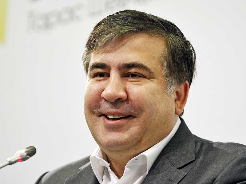 Президент Украины Петр Порошенко подписал указ, которым освободил Михаила Саакашвили от должности председателя Одесской областной государственной администрации