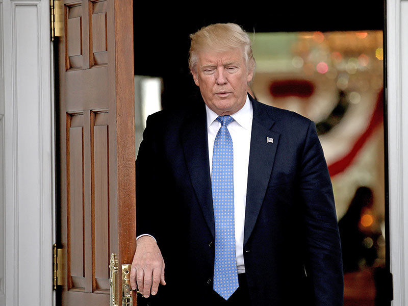 Трамп объявил о выходе из своего бизнеса для избежания конфликта интересов во время президентства