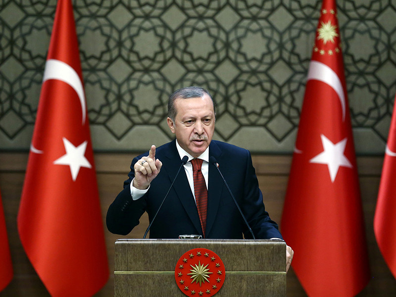 Президент Турции Реджеп Тайип Эрдоган заявил о возможности присоединения страны к Шанхайской организации сотрудничества с участием России и Китая вместо членства в Евросоюзе