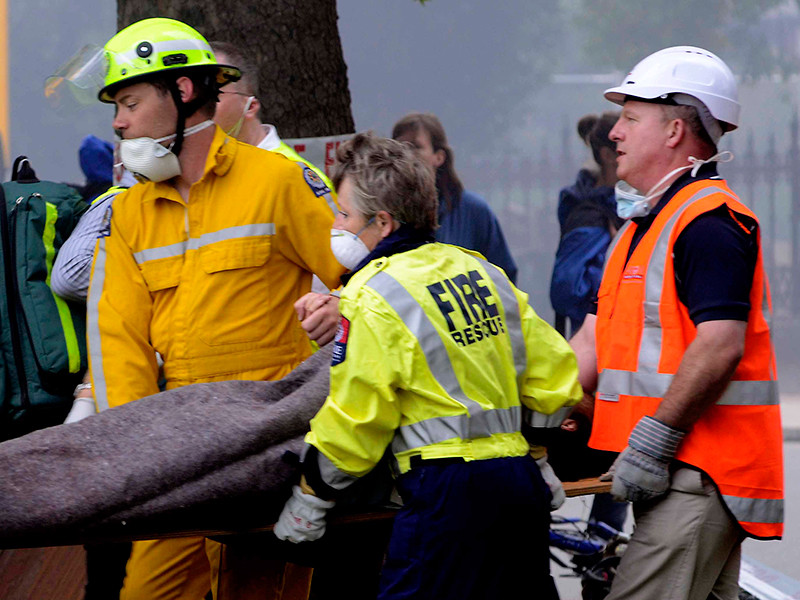 В Новой Зеландии 100-летняя женщина выжила, будучи погребенной под обломками дома во время землетрясения