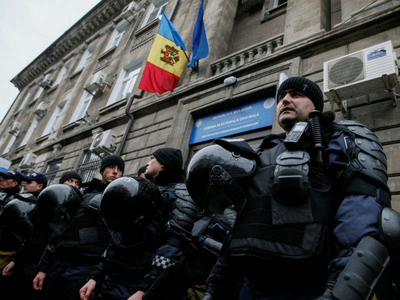 Конституционный суд Молдавии отказался рассматривать жалобу на ход президентских выборов