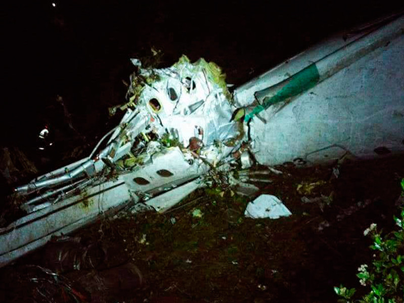 Оба "черных ящика" разбившегося в Колумбии самолета найдены