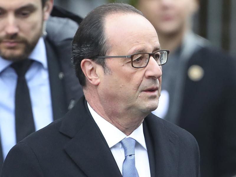 Президент Франции Франсуа Олланд предложил продлить чрезвычайное положение в стране до мая 2017 года. Таким образом режим ЧП охватит период президентских выборов в республике, которые намечены на апрель