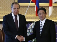 Он проведет встречу со своим российским коллегой Сергеем Лавровым, сообщает японское агентство Kyodo