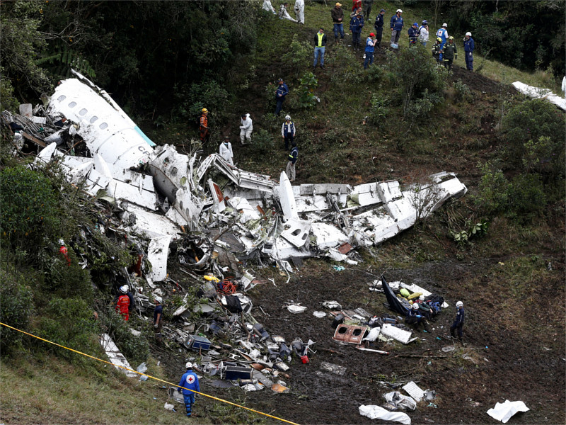 Пилот разбившегося в Колумбии самолета вовремя не сообщил о нехватке топлива