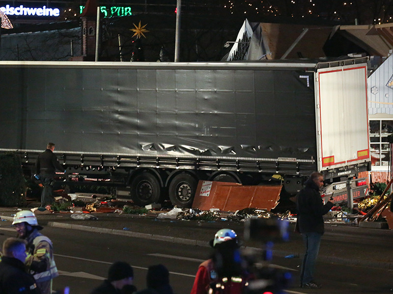 Источник: за трагедией в Берлине могут стоять исламисты