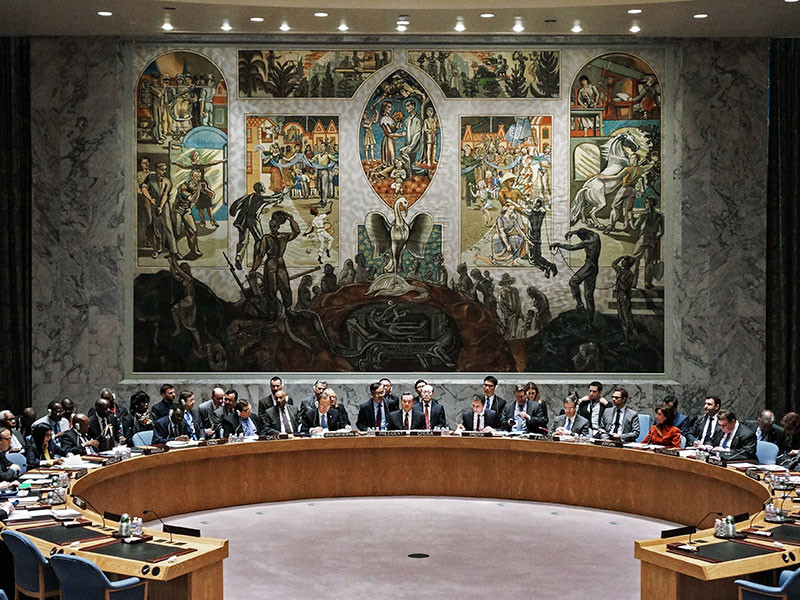 Совет Безопасности ООН собрался на закрытую встречу для обсуждения предложенного Россией проекта резолюции в поддержку договоренностей о прекращении огня в Сирии и проведении переговоров между Дамаском и оппозицией