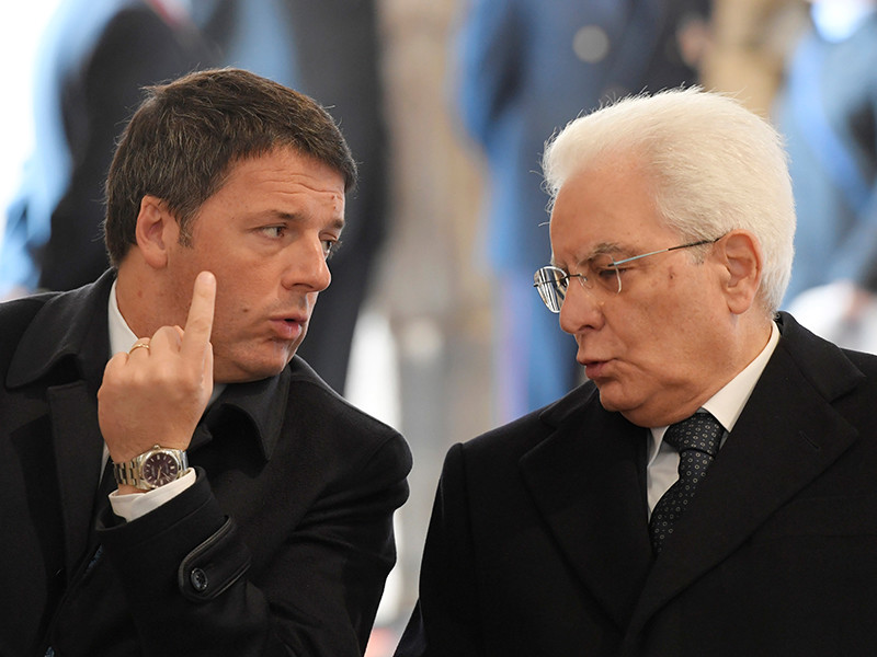 Президент Италии отложил отставку Маттео Ренци