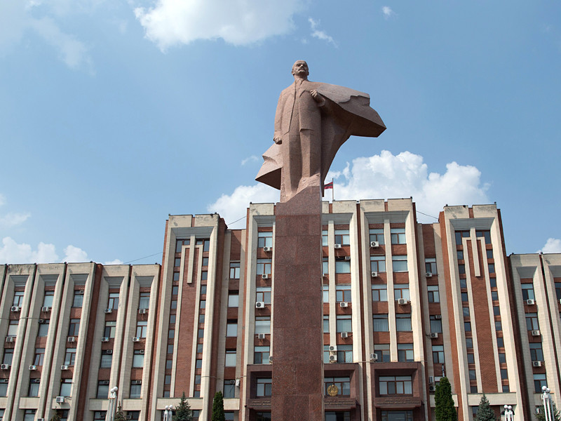 В непризнанной Приднестровской Молдавской Республике в воскресенье, 11 декабря, проходят выборы президента