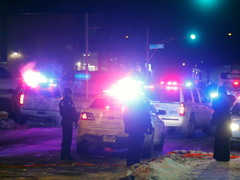 Шесть человек погибли при стрельбе в мечети в канадском городе Квебек-Сити (провинция Квебек)