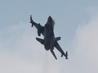 К воздушной операции, согласованной с сирийской стороной, привлекаются девять ударных самолетов ВКС России, в том числе четыре Су-24М, четыре Су-25 и один бомбардировщик Су-34, а также восемь самолетов ВВС Турции: четыре F-16 и четыре F-4. Всего поражается 36 объектов
