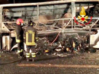 В Италии разбился и загорелся автобус с детьми из Венгрии: 16 погибших