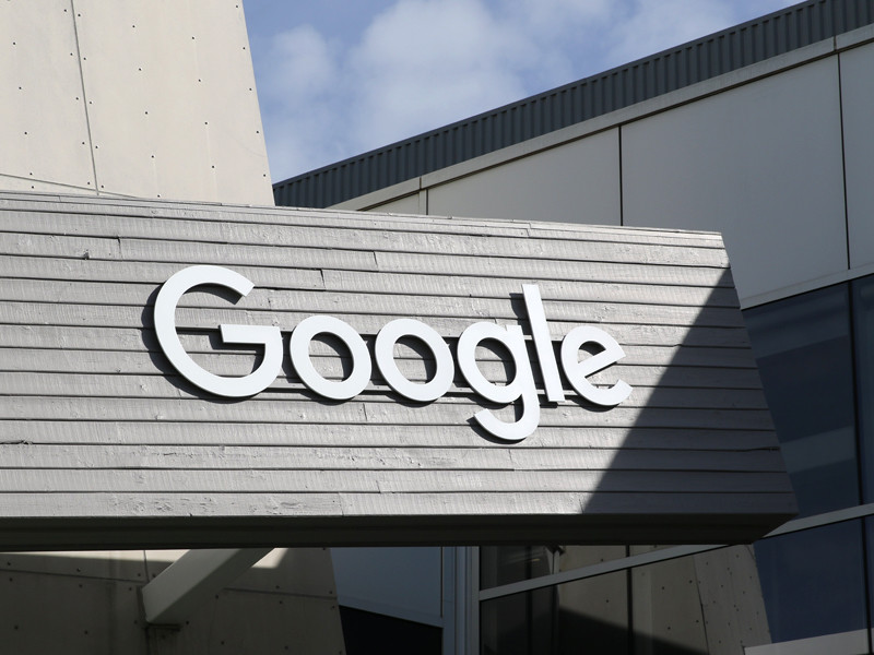Министерство труда США может через суд запретить Google сотрудничать с властями страны