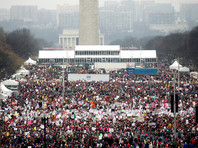 Вашингтон наводнили участники марша женщин против Трампа