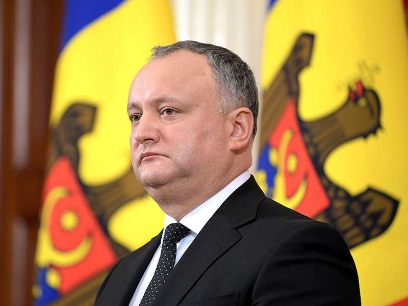 Президент Молдавии Игорь Додон заявил, что если бюро НАТО будет открыто в Кишиневе в этом году, то в 2018-м, после проведения парламентских выборов, его закроют